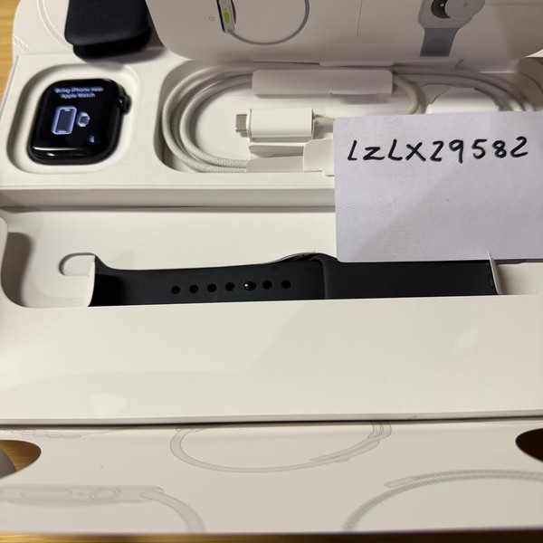 Apple Watch Series 10 42mm - Verizon, Black, A3001 - Cellular, Aluminum