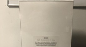 New
													Apple iPad Air 5th Gen - Unlocked, Gray, 256 GB, A2589, photo 3 of 4