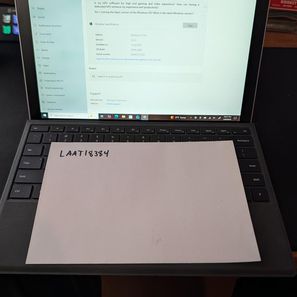 Microsoft Surface Pro 5 (2017) - Wi-Fi, Silver, 128 GB, 4 GB