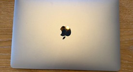 Good
													MacBook Pro 2020 - 13" - I5, Silver, 512 GB, 16 GB, photo 1 of 7