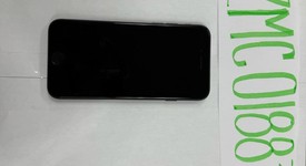 Mint
													Apple iPhone SE 3rd Gen 2022 - Unlocked, Midnight, 64 GB, A2595, photo 2 of 7