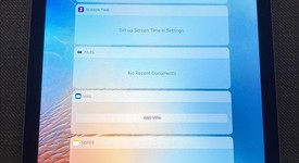 Good
													Apple iPad Air 2 - AT&T, Gray, 16 GB, photo 1 of 2