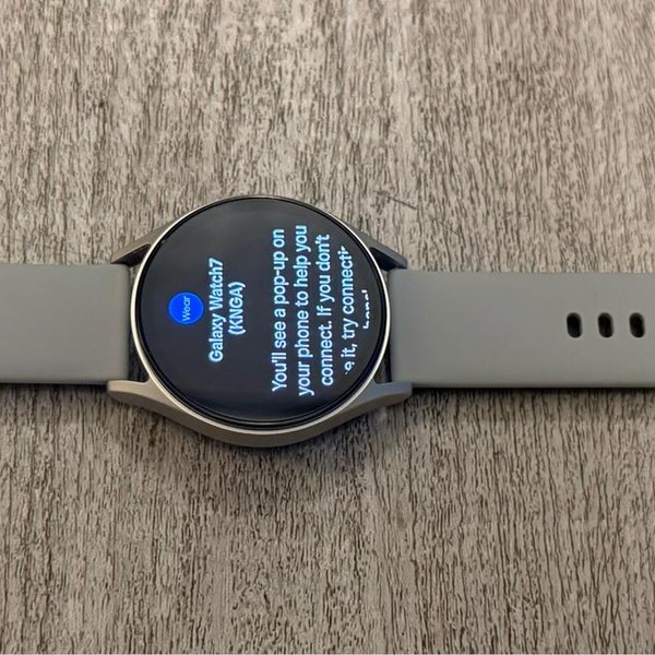 Samsung Galaxy Watch7 - Unlocked, Cream, SM-L305U, 40mm