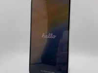 Apple iPhone 16