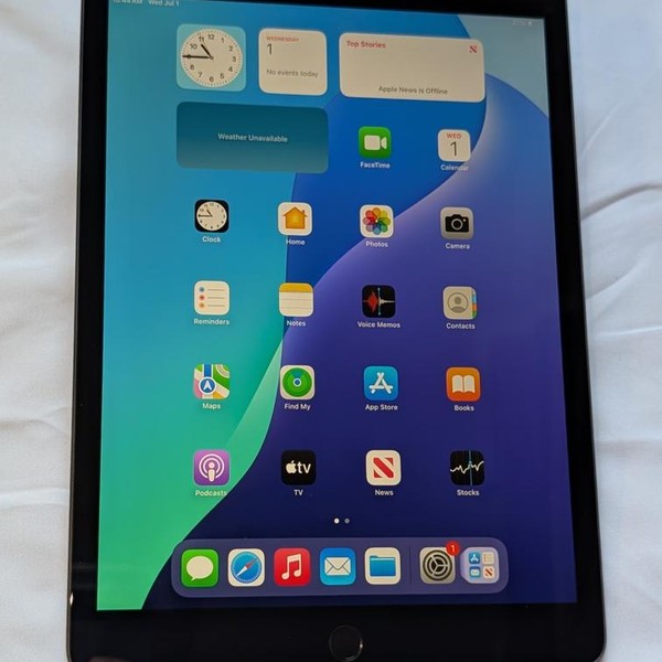 Apple iPad (7th Gen) - Wi-Fi, 32 GB, Gray, A2197