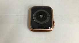 Mint
													Apple Watch Series 5 40mm - Gold, A2092 - GPS, Aluminum, photo 6 of 6