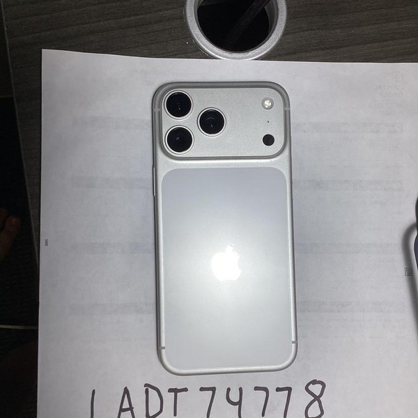 Apple iPhone 17 Pro Max - Unlocked, 512 GB, Silver, A3257