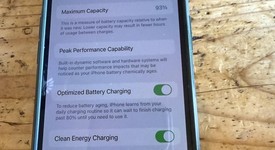 Good
													Apple iPhone 13 - AT&T, Green, 128 GB, A2482, photo 3 of 11