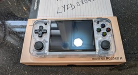 Mint
													Anbernic RG35XX H - White, 64 GB, photo 3 of 9
