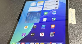 Fair
													Apple iPad 9th Gen - Unlocked, Gray, 64 GB, A2603, photo 1 of 8