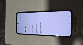 Good
													Motorola Razr (2025) - Unlocked, Blue, 256 GB, 8 GB, photo 3 of 8