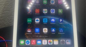 Good
													Apple iPad 6th Gen - Wi-Fi, Gold, 128 GB, A1893, photo 1 of 8