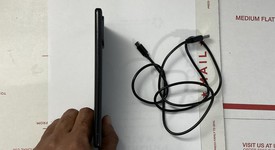 Mint
													Motorola Edge Plus (2023) - Unlocked, Black, 512 GB, 8 GB, photo 5 of 8