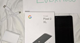 Good
													Google Pixel 2 XL - Unlocked, Black & White, 64 GB, Google Edition, photo 1 of 5