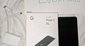 Good
													Google Pixel 2 XL - Unlocked, Black & White, 64 GB, Google Edition, photo 1 of 6