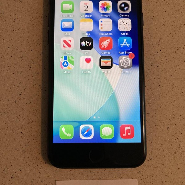 Apple iPhone SE 3rd Gen 2022 - Unlocked, 64 GB, Midnight, A2595