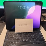 Good Apple iPad Pro 13 inch (M4) 2024 - Wi-Fi, 256 GB, Black, 8 GB, A2925, Standard Glass