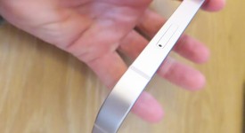 Fair
													Apple iPhone 13 - AT&T, Starlight, 128 GB, A2482, photo 3 of 9