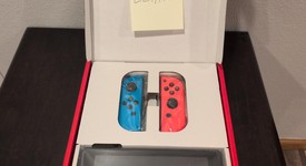 New
													Nintendo Switch - Red & Blue, 32 GB, photo 4 of 4