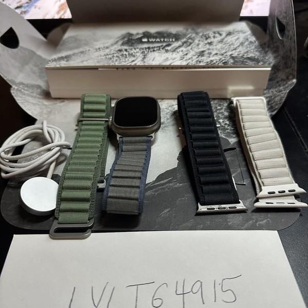 Apple Watch Ultra 2 49mm - Unlocked, Natural, A2986