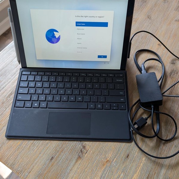 Microsoft Surface Pro 7 - 256 GB, Platinum, 8 GB, Intel Core i5