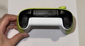 Good
													Xbox Wireless Controller (2020) - Yellow, Electric Volt, photo 2 of 6