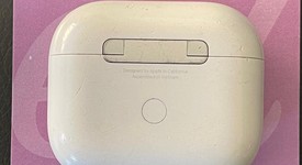 Used
													Apple AirPods 3rd Gen - MagSafe Case, photo 3 of 5