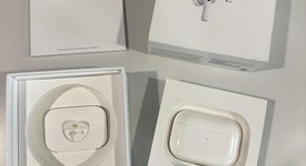 Used
													Apple AirPods Pro 2 - USB-C, photo 5 of 10