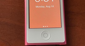 Mint
													Apple iPod Nano 7th Gen 2012 - Pink, 16 GB, photo 1 of 6