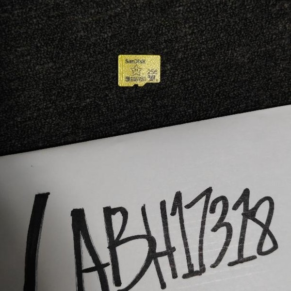 Nintendo Switch - OLED - 64 GB, White