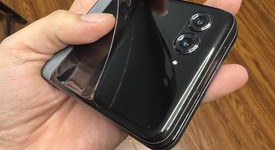 Mint
													Motorola Razr (2024) - Cricket, Gray, 256 GB, 8 GB, photo 4 of 7