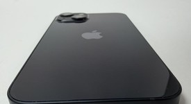 Mint
													Apple iPhone 13 - Unlocked, Midnight, 128 GB, A2482, photo 3 of 8