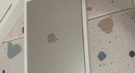 Good
													MacBook Air 2025 (M4) - 15" - Apple M4, Silver, 1 TB, 32 GB, photo 4 of 9