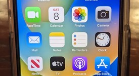 Mint
													Apple iPhone 13 - Unlocked, Midnight, 128 GB, A2482, photo 1 of 23