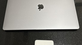 Mint
													MacBook Pro 2019 - 16" - I7, Silver, 512 GB, 16 GB, photo 1 of 9