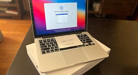 Good
													MacBook Pro 2015 (Retina) - 13" - Silver, 512 GB, 8 GB, photo 1 of 8