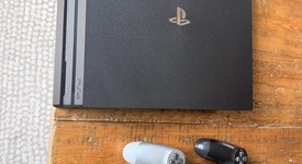 Mint
													PlayStation 4 Pro - Black, 1 TB, Standard, photo 2 of 8