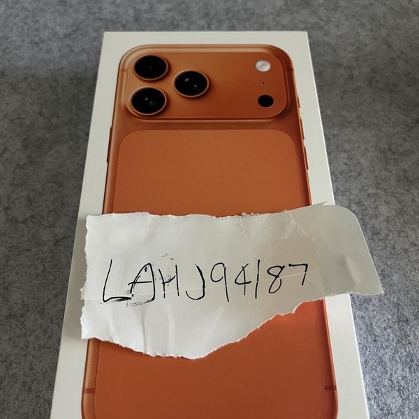 Apple iPhone 17 Pro Max - Unlocked, 256 GB, Cosmic Orange, A3257