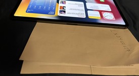 Good
													Apple iPad Pro 12.9" 5th Gen 2021 - Unlocked, Gray, 128 GB, photo 4 of 7