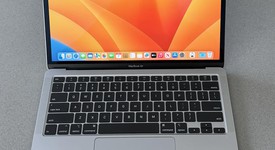 Good
													MacBook Air 2020 - 13" - I5, Gray, 512 GB, 8 GB, photo 3 of 15