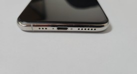 Good
													Apple iPhone 11 Pro - Verizon, Silver, 64 GB, A2160, photo 4 of 7