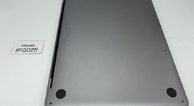 Good
													MacBook Pro 2018 (With Touch Bar) - 13" - I5, Gray, 512 GB, 8 GB, photo 5 of 6