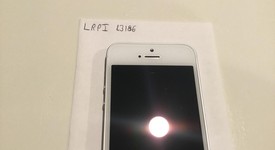 Good
													Apple iPhone SE 1st Gen 2016 - AT&T, Silver, 16 GB, A1662, photo 5 of 11