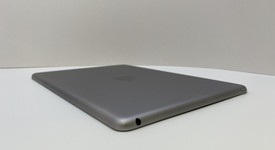 Good
													Apple iPad 5th Gen - Wi-Fi, Gray, 32 GB, A1822, photo 6 of 6