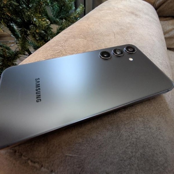 Samsung Galaxy S24 - Unlocked, 256 GB, Black, 8 GB, SM-S921U1