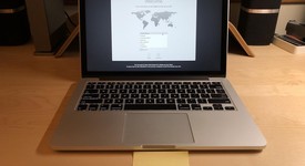 Mint
													MacBook Pro 2015 (Retina) - 13" - Silver, 256 GB, 8 GB, photo 2 of 11