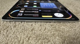 Mint
													Apple iPad Pro 13" (M4) 2024 - Unlocked, Silver, 256 GB, 8 GB, A2926, Standard Glass, photo 5 of 7