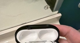 Used
													Apple AirPods Pro 3, photo 4 of 4