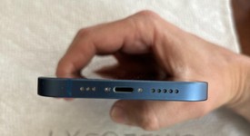 Good
													Apple iPhone 13 - Spectrum, Blue, 128 GB, A2482, photo 5 of 8