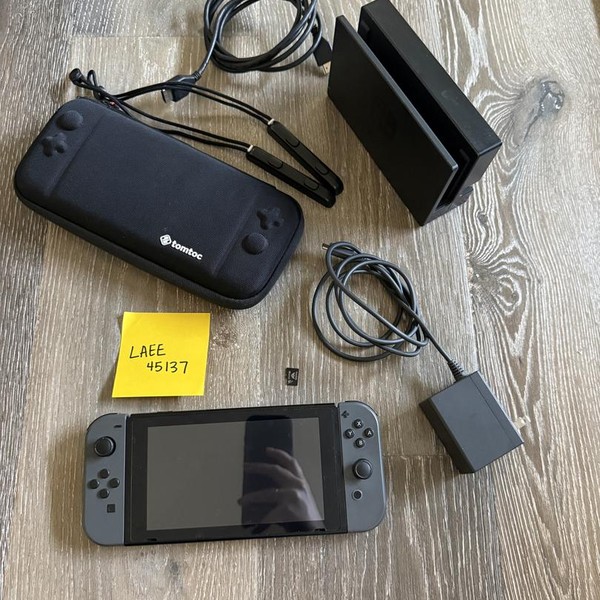 Nintendo Switch - 32 GB, Grey